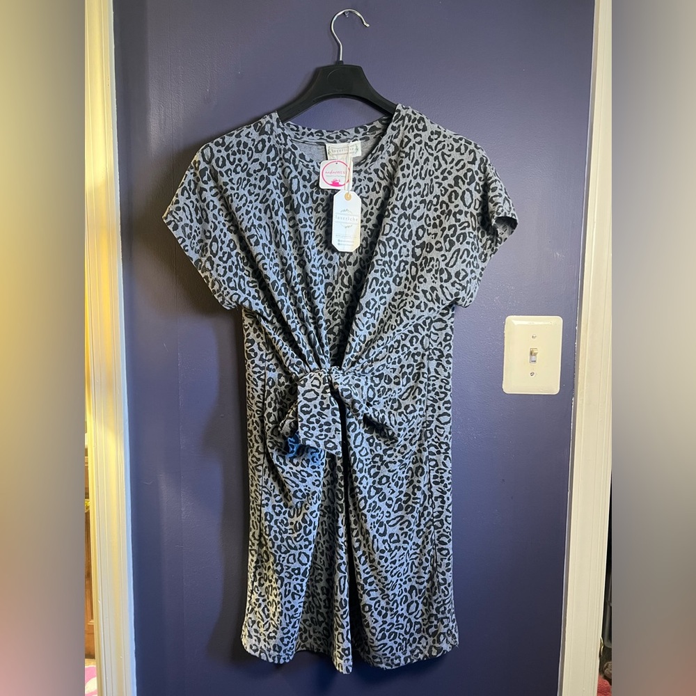 Love Riche Gray Leopard Print Dress